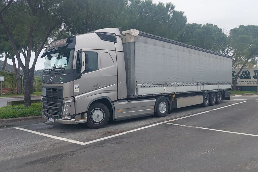 Ansamblu de transport marfuri international, acolo unde ai nevoie